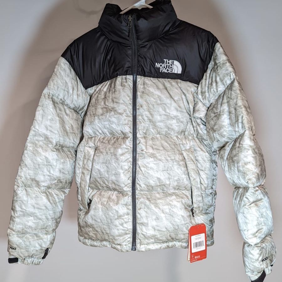 Supreme X North Face Paper Print Nuptse Jacket Size Small for Sale 