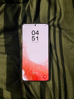 Galaxy S22 (Unlocked)