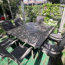 Outdoor Patio Table With Chairs