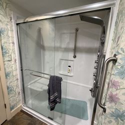 Jet Standing Shower System With Shower Glass Doors 
