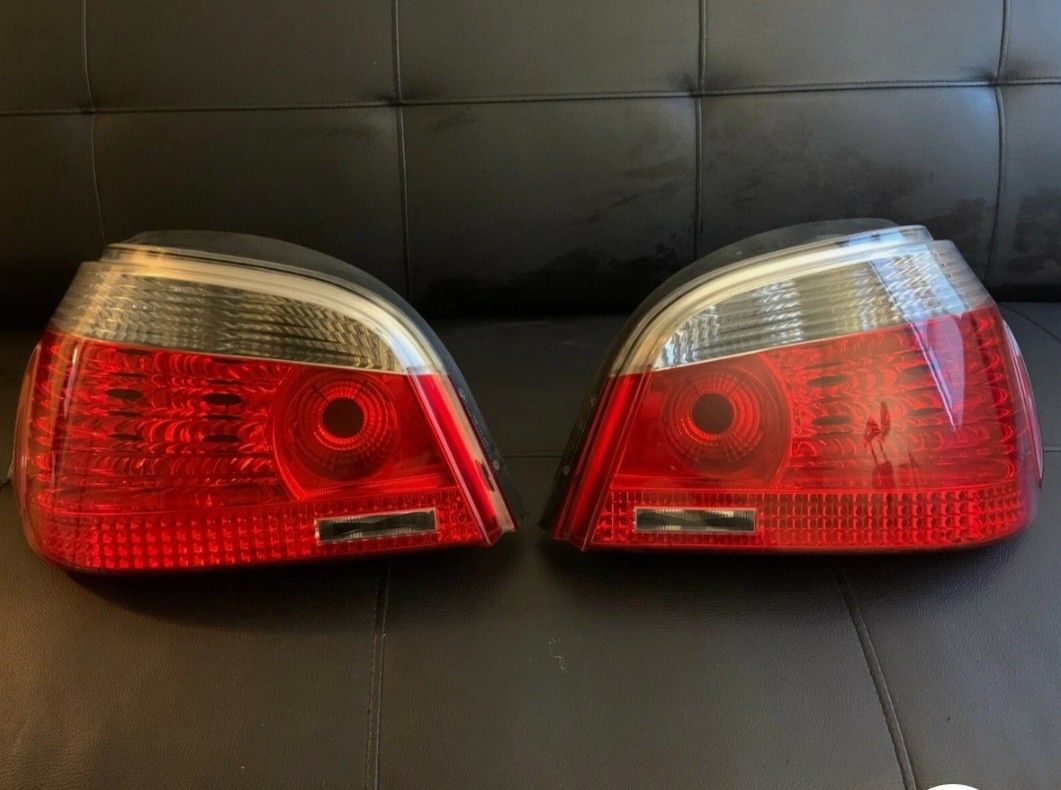 European LCI Tail Light - Right AND left: Featuring a white indicator light. for BMW