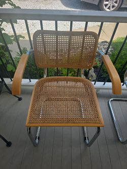 Mid Century Modern Cesca chair with Arms