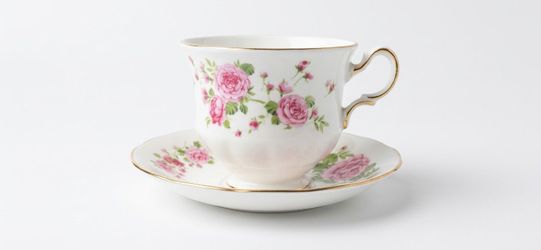 ESTATE SALE Vintage Avon 'Pink Roses' Fine Bone China Teacup & Saucer Set (1974)