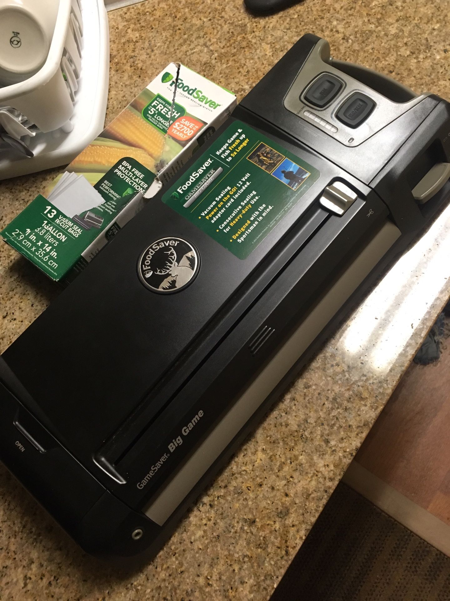 FoodSaver GameSaver Vacuum Sealer