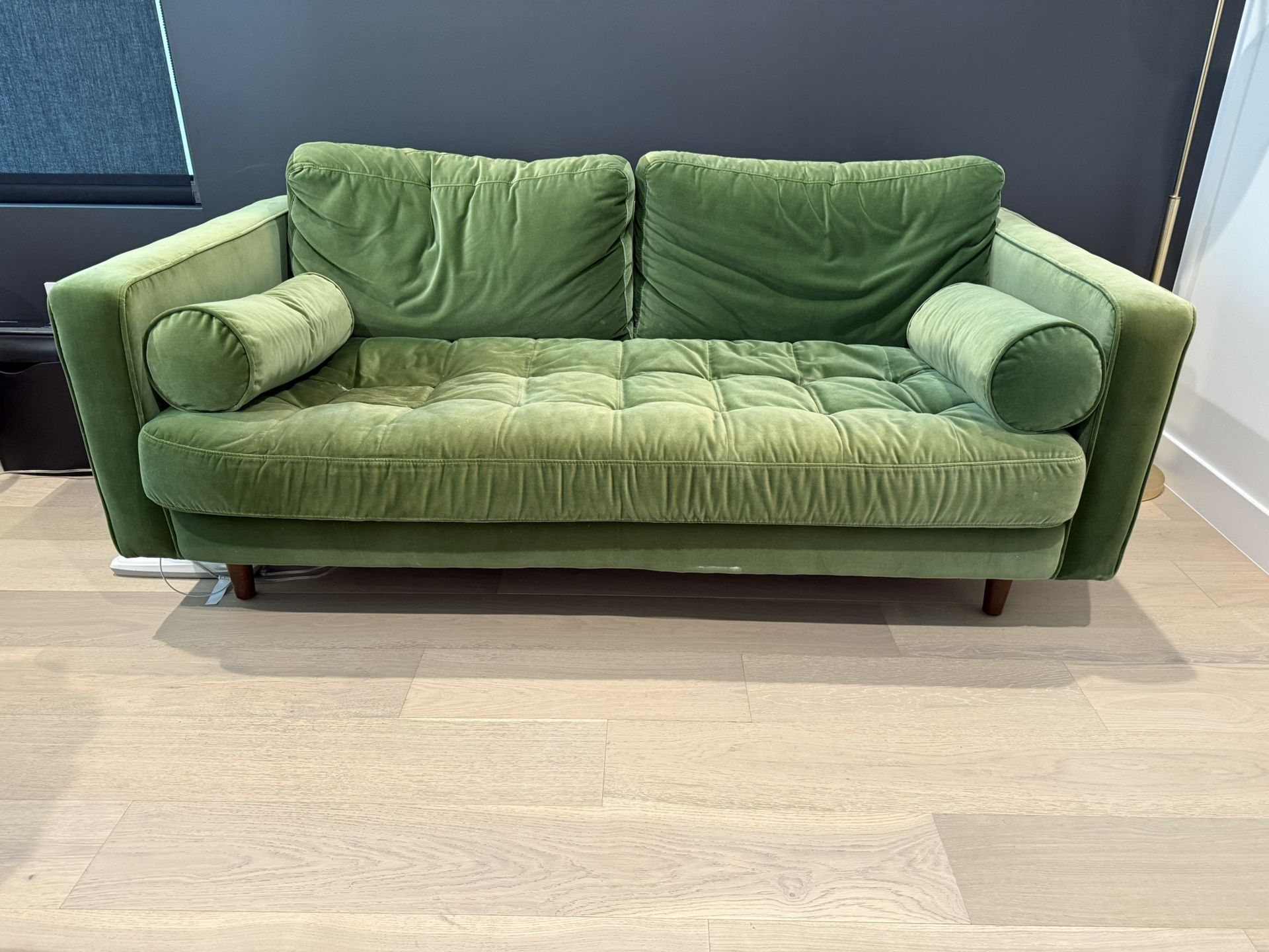 Article Velvet Sven Sofa
