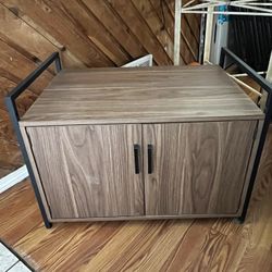 Cat/ Dog Enclosure 