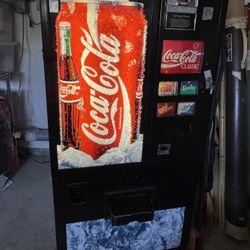 Coca Cola Vending Machine