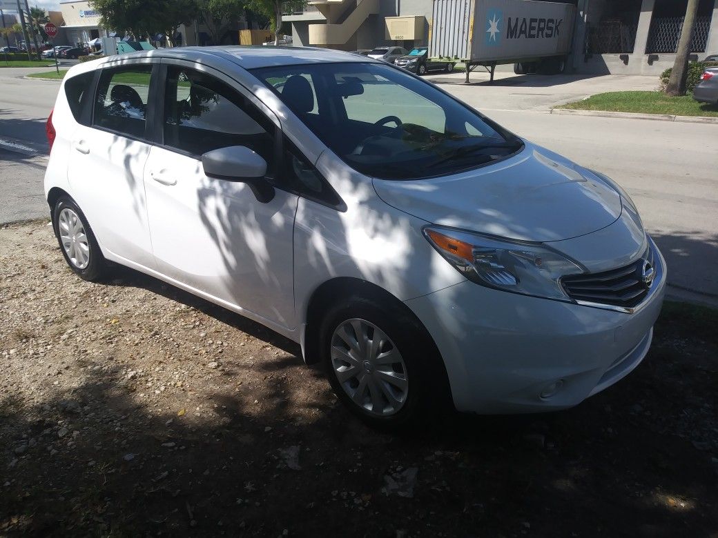 2015 Nissan Versa