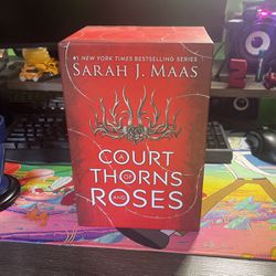 A Court of Thorns and Roses book series 