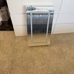 Anti-fog Medicine Cabinet 