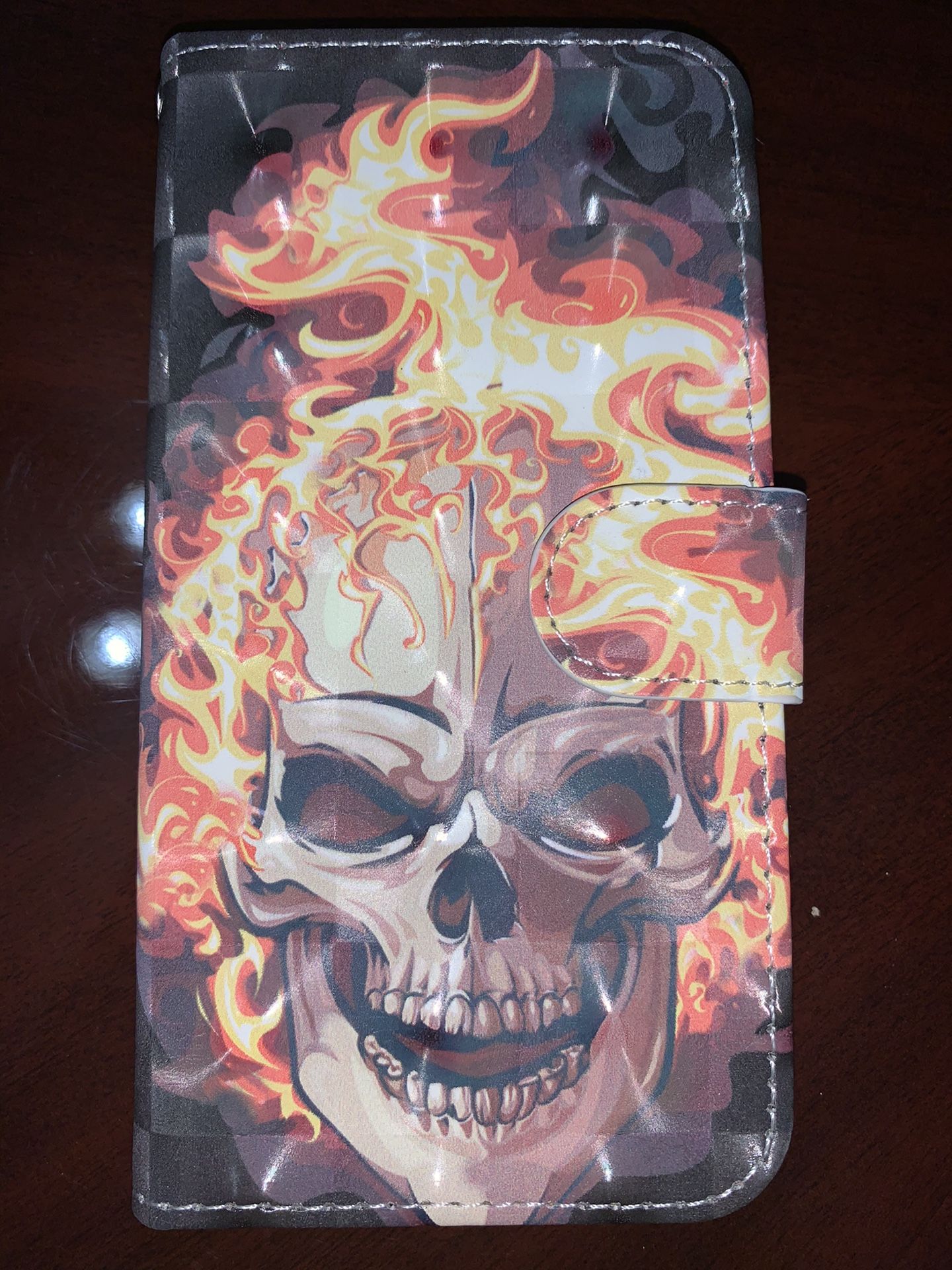iPhone X iPhone XS flaming skull case new