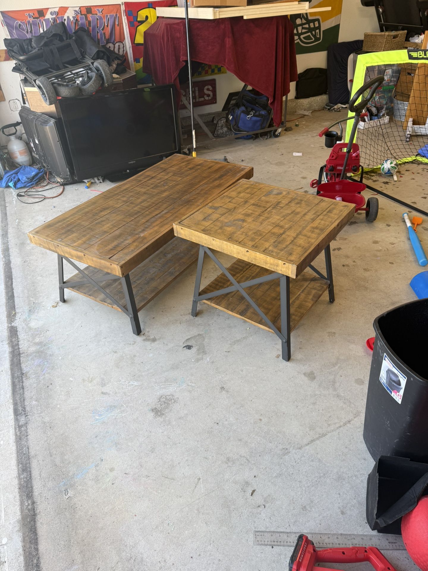 Coffe Table And End Table
