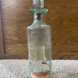 Vintage Old Fitzgerald Prime Bourbon Whiskey 
