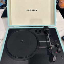 Crosley Bluetooth/radio Player 