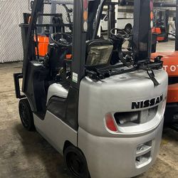 Nissan forklift, cheap price