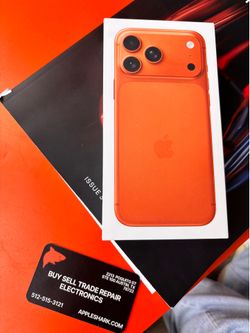 iPhone 17 Pro Max 1TB Unlocked to any carrier! 1year apple care warranty! We offer financing