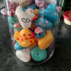 Small Rubber Duckies