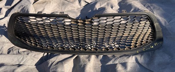 Toyota Corolla Lower Grille OEM (2019-2022)