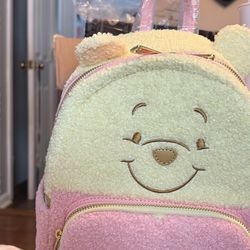 Sherpa Soft Winnie The Pooh Hard Tag Loungefly. NWT Pu Bridgewater 