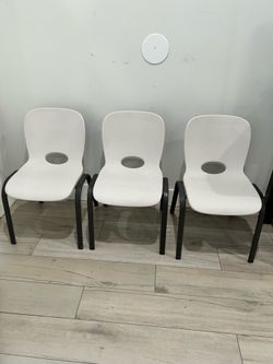 3 toddlers chairs lifetime