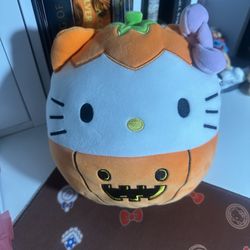 Halloween Hello Kitty Squishmellow Small 