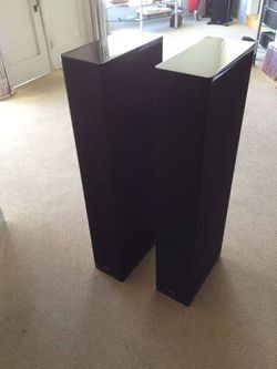 Definitive technology speakers