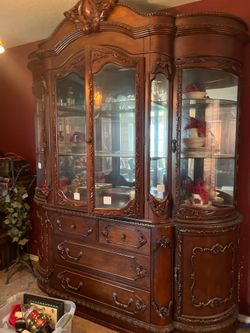 China cabinet