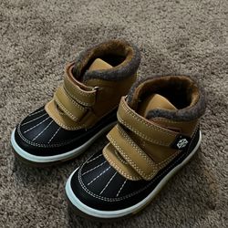 Kids Winter Boots – Size 24 – Warm & Easy Velcro