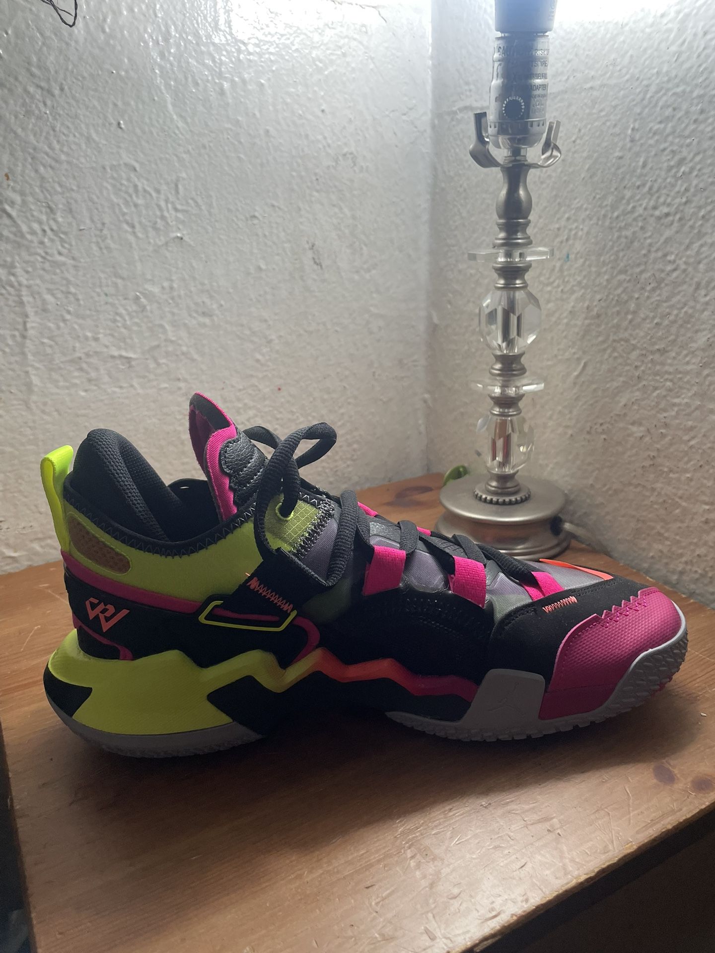 Jordan Why Not Zer0.5 Raging Grace
—Shoe Size 11 Jordan Why Not Zer0.5 - YouTube main image 2