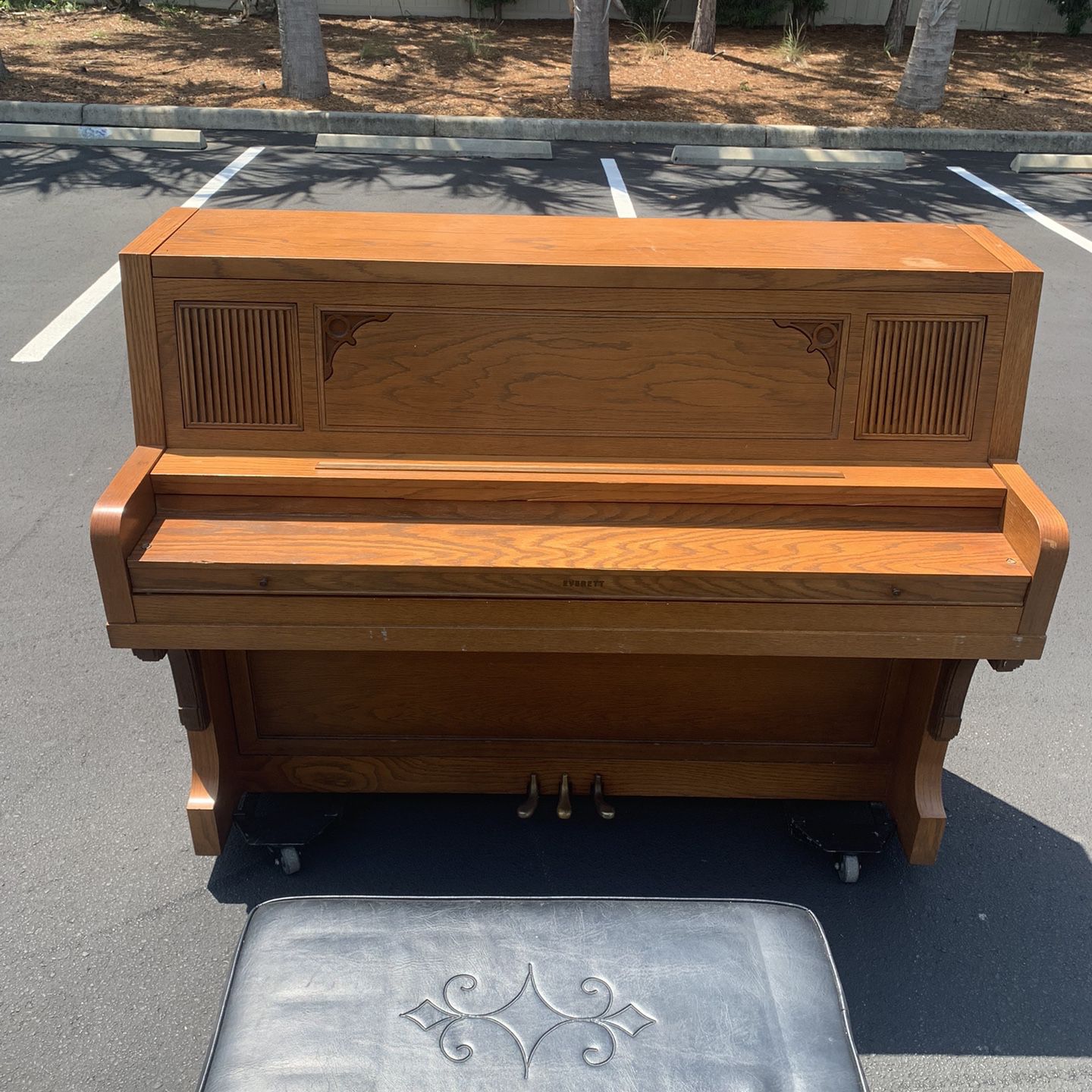 Everett piano with included playing bench