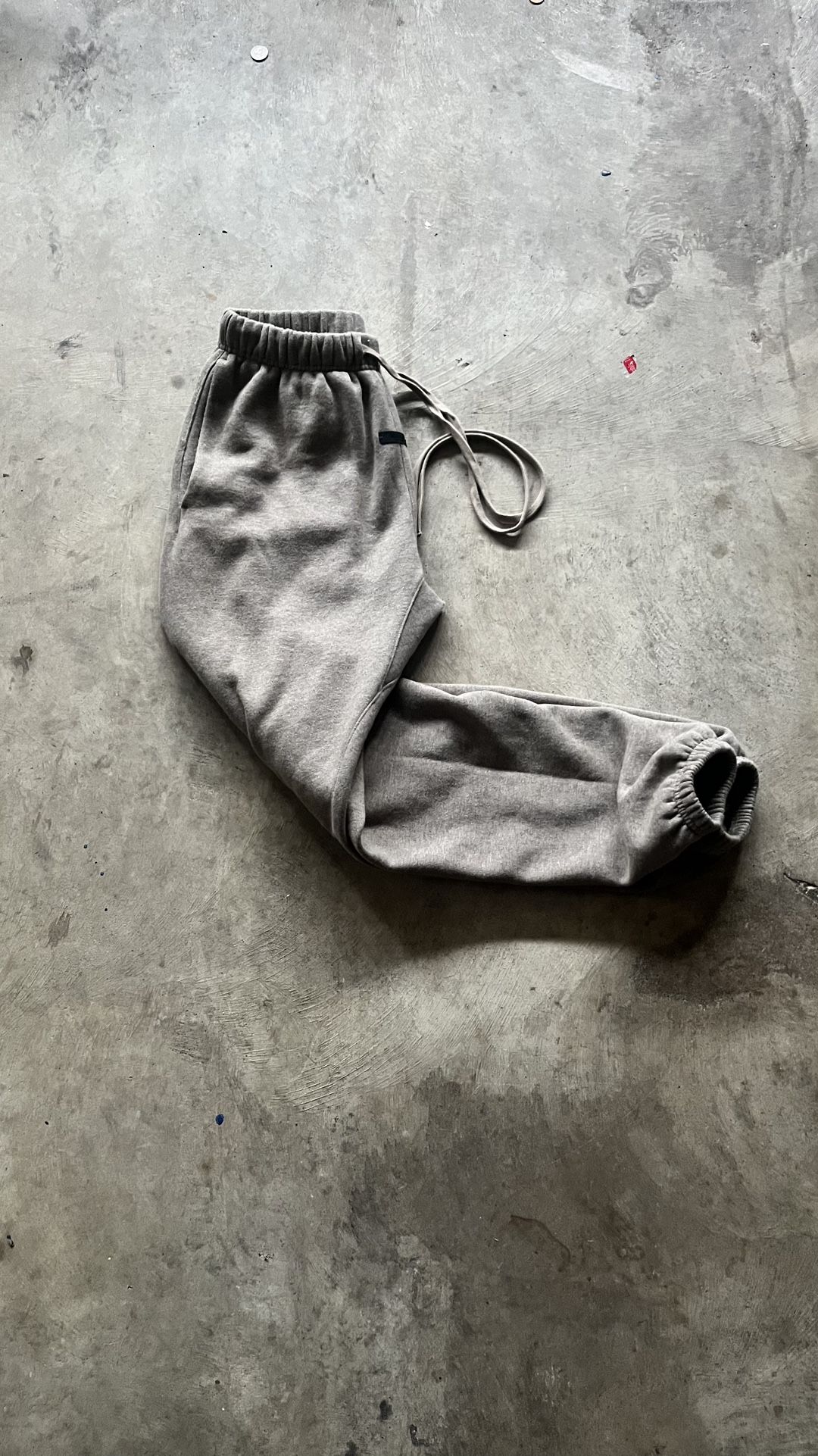 gray essential size xs
