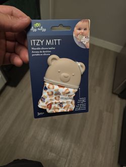Itzy Ritzy Itzy Mitt Wearable Silicone Teether