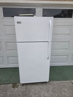 Frigidaire Refrigerator