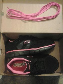 Sketchers safety toe size 9 wide