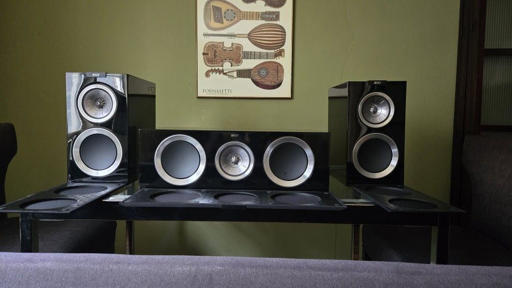 KEF R300 Stereo Speakers + KEF 600c Center Channel Speaker