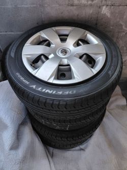 215/60/R16 definity hp 800 4 tires & rims 95%of life