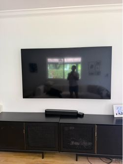 75 inch Samsung TV