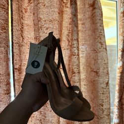 brand new heels