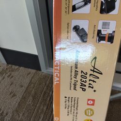Vanguard Tripod 