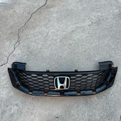 2013-2015 HONDA ACCORD 2dr COUPE Front Bumper Upper Grille  OEM