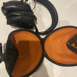 V Moda M100