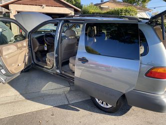 1999 Toyota Sienna for Sale in City Of Industry, CA - OfferUp