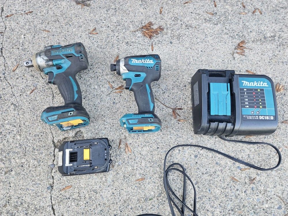 MAKITA 1/2 INCH IMPACT WRENCH WITH 1/4 IMPACT DRIVER