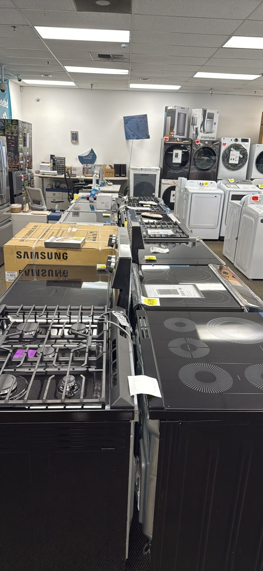 Stoves Ranges  Electric & Gas On Sale