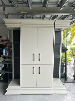 Large Lighted Display Cabinet with Glass Shelves & Storage