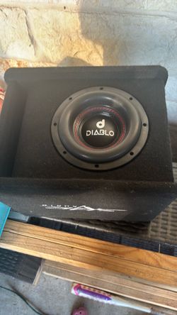 8inch sub with box