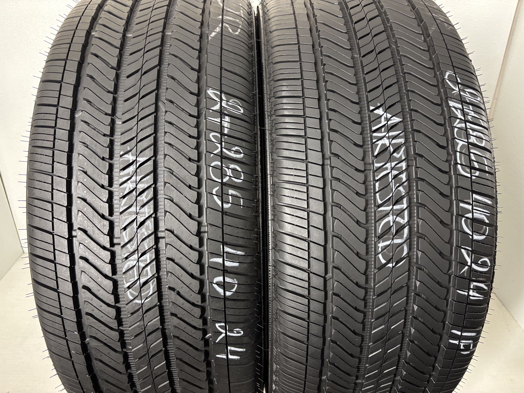 2 Tires 285 40 24 Bridgestone Alenza As02 Like New