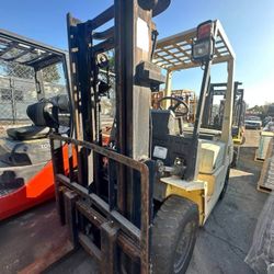 forklift 5500 lb tcm pneumatic tire 90 days warranty