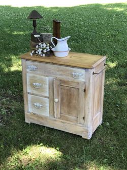 Antique pine wash stand