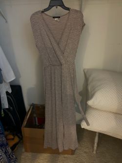 Beach dress size medium never worn